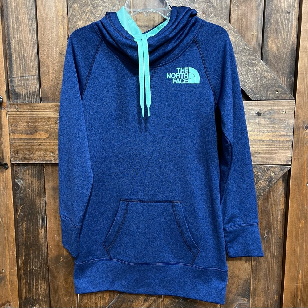 EUC The North Face hoodie
